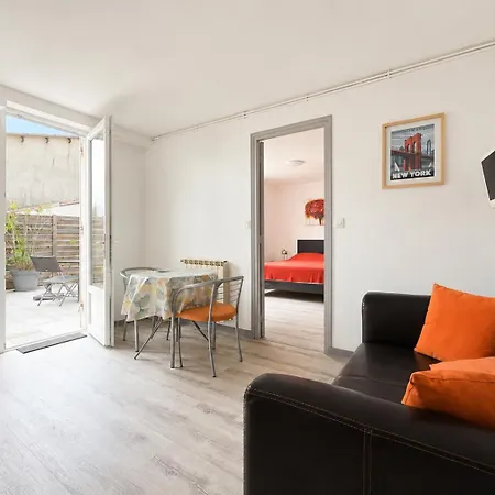 Apartament Les Plantes Avec Terrasse
